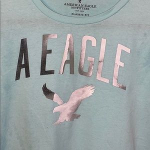 American Eagle classic fit tee
